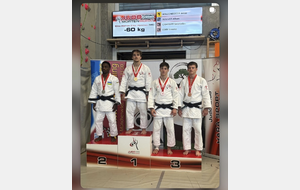 Ranking 1000 de Morat 🇨🇭Ce week-end, notre judoka a pris part au Ranking 1000 de Morat, en Suisse. Après trois combats remportés, une erreur au sol lui a coûté la première place.Il poursuit sa préparation pendant encore un mois en Suisse, avec pour procha