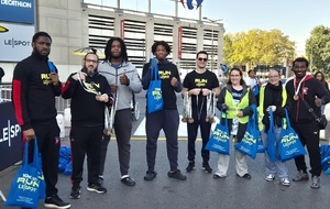 Les membres du club ont été invités à participer en tant que bénévoles pour encadrer et soutenir l’événement Run 10 km au Spot !Une magnifique occasion de s’investir au cœur de @villedevrycourcouronnes, d’encourager les coureurs et de faire vivre les vale
